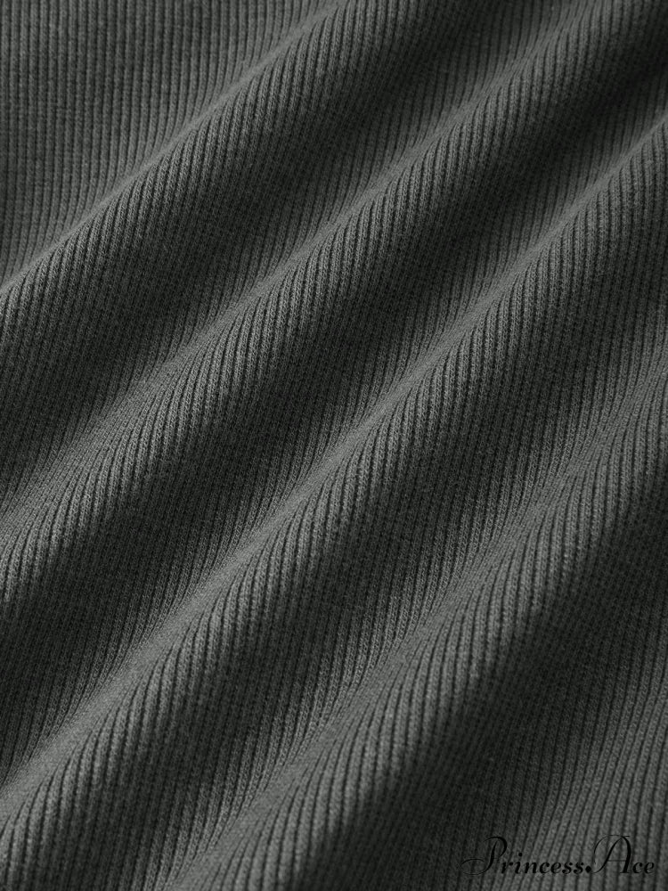 Minimalist Versatile Buttoned Knit Top image 8