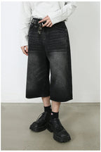 Vintage Y2K Loose Cropped Jeans image 7