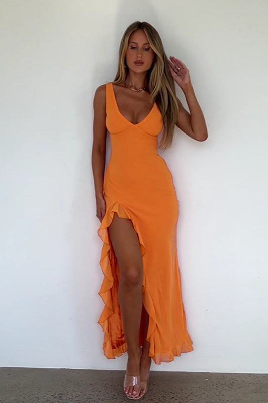 V-Neck Ruffled Hem Bodycon Maxi Dress image 2