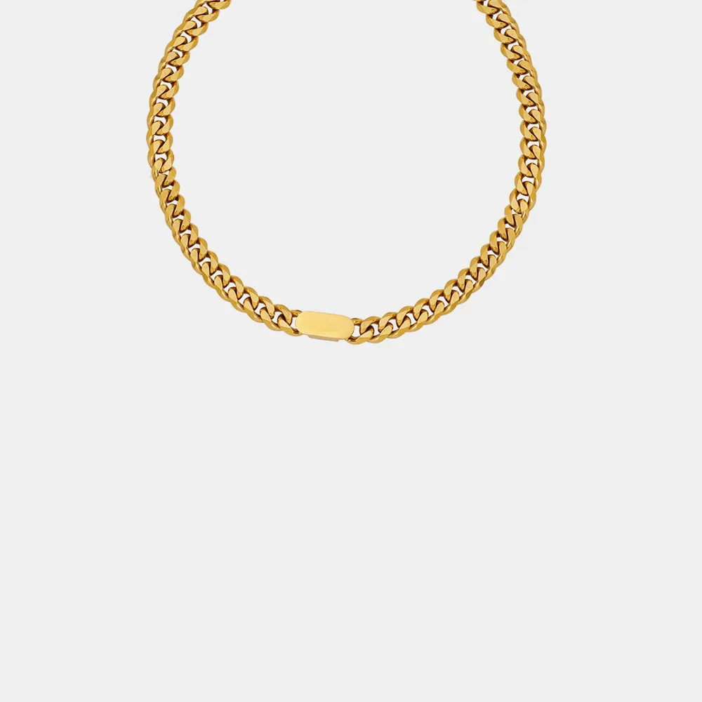 Vivienne Chain Necklace styled for Avrienne