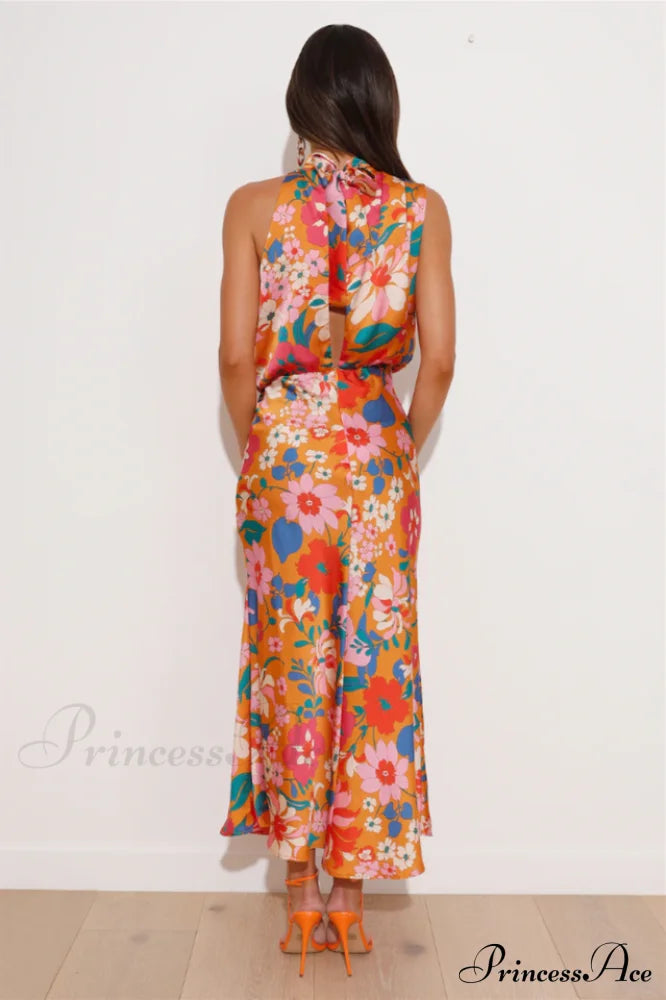 Caamara Elegant Midi Dress image 8