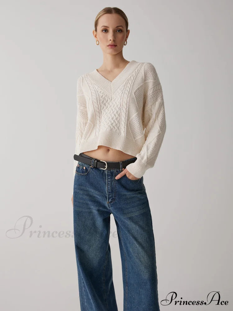 Cable Knit Graceful Tie Back Sweater image 2