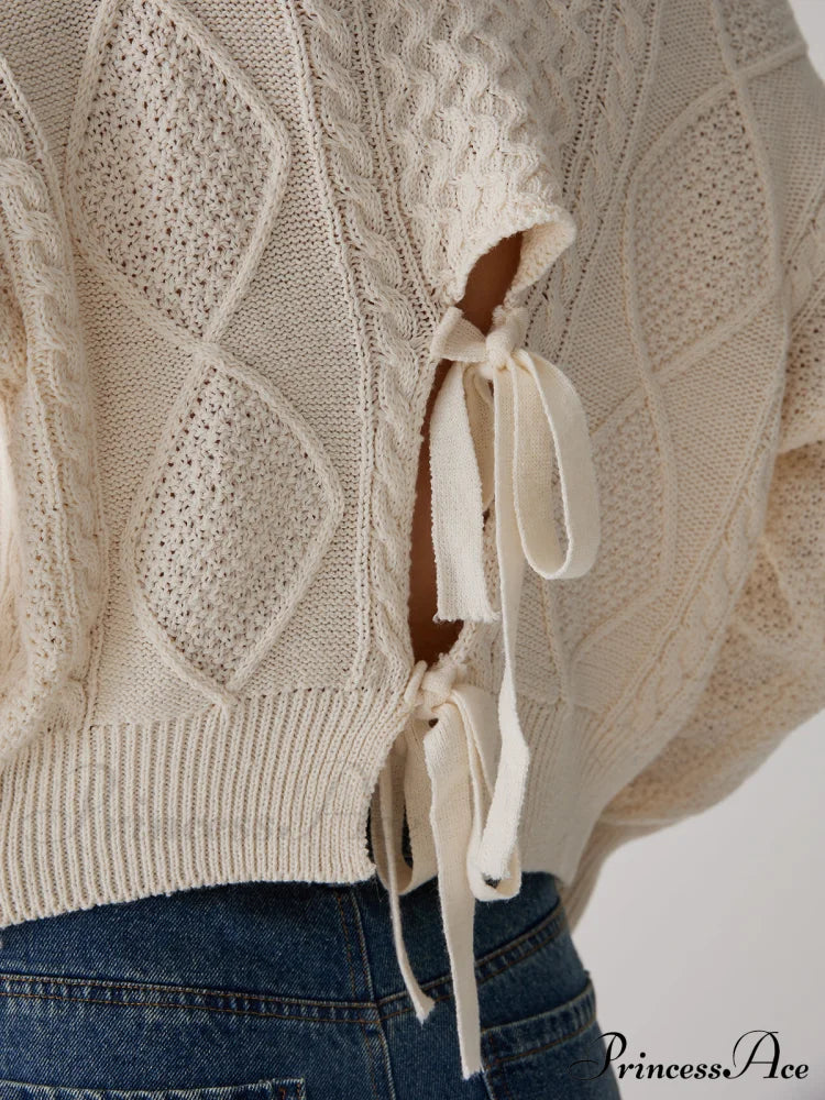 Cable Knit Graceful Tie Back Sweater image 5