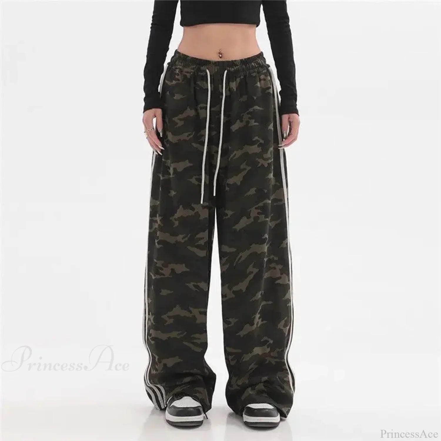 Camouflage Striped Loose Jogging Pants image 2