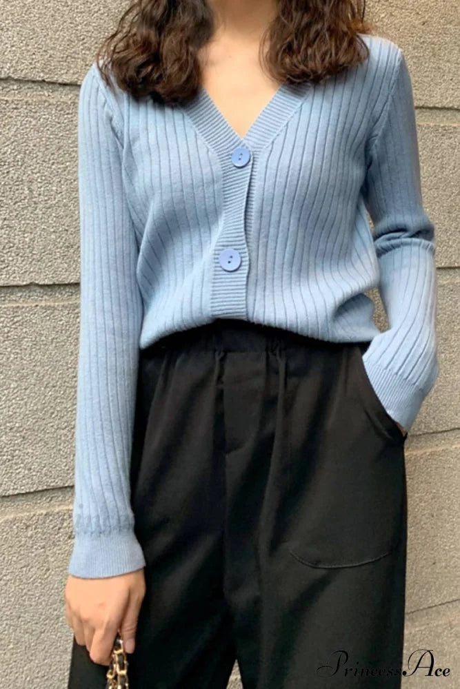 Cardigan Button with Ribbed V-neckline image 7