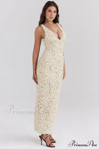 Carena Plunge Floral Charming Applique Maxi Dress image 2