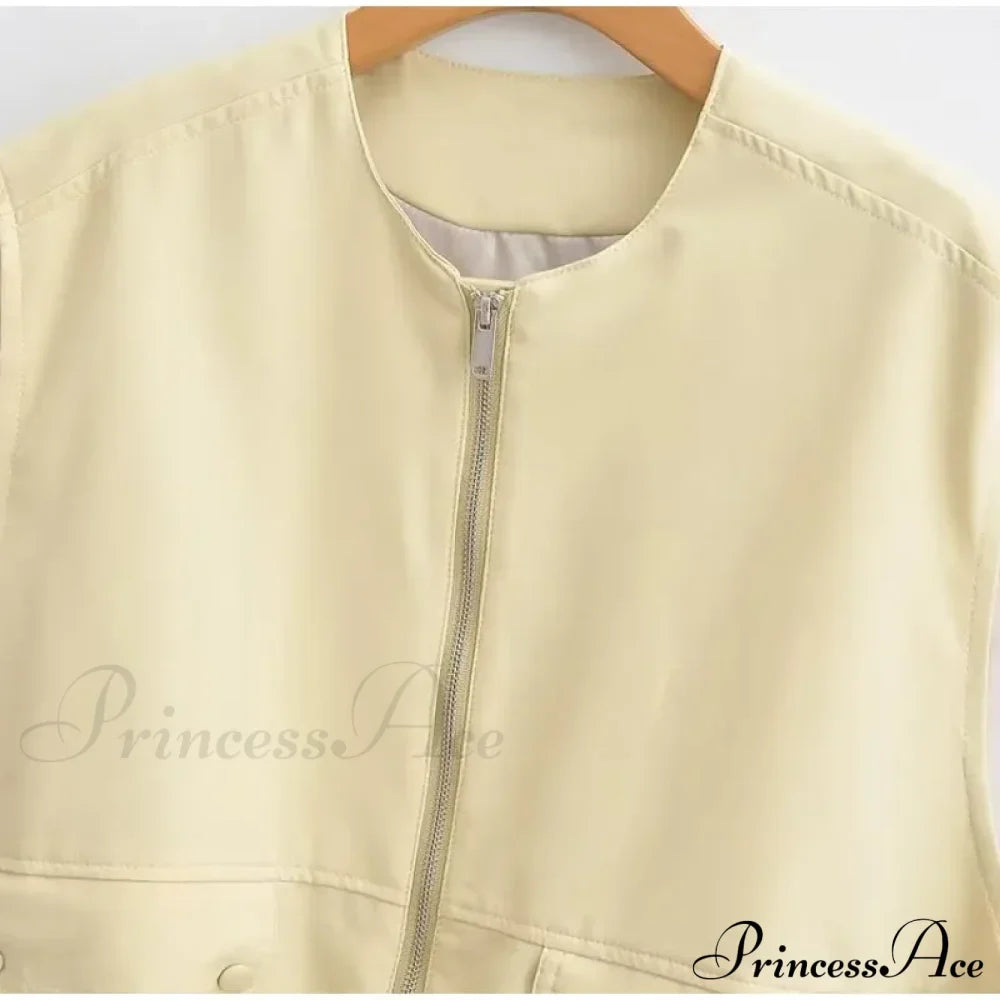 Cargo Pocket Stylish Drawstring Waistcoat image 13