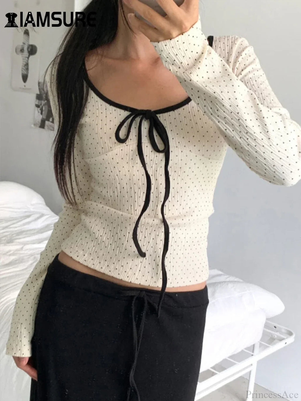 Casual Contrast Color Dot Printed Slim O-Neck Knit Top image 3