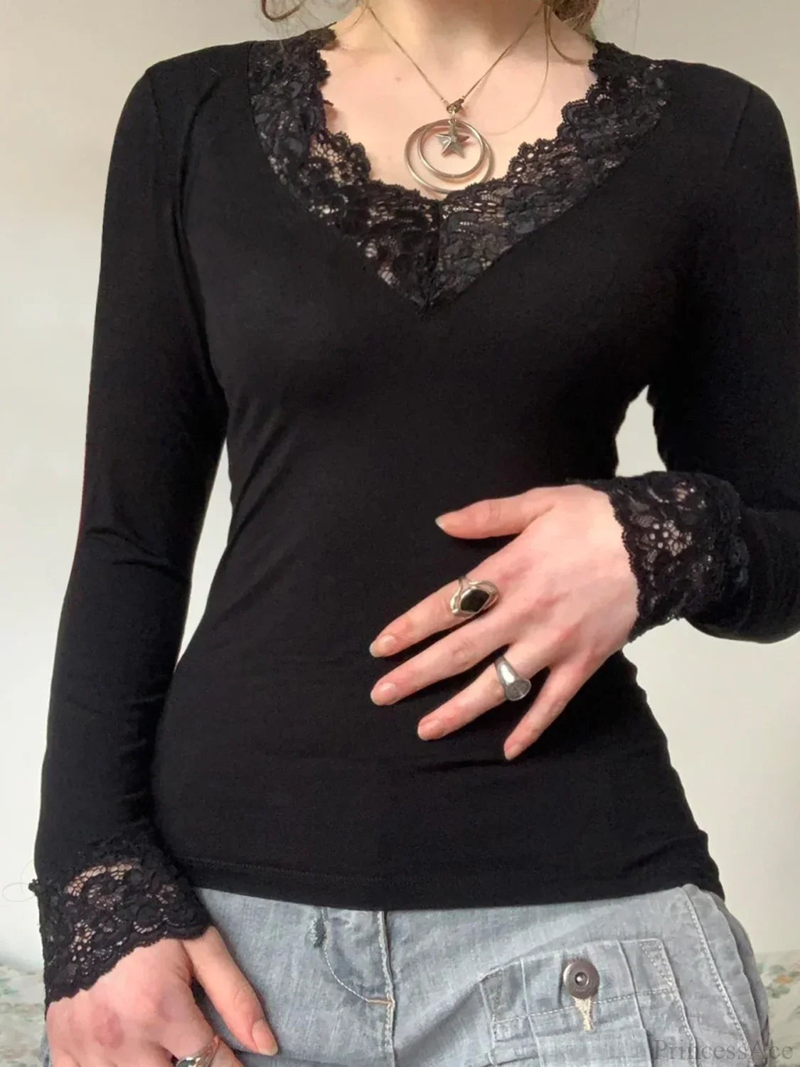 Casual Solid Lace Trim Slim V-Neck Knit Top image 1