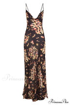 Catarina Elegant Maxi Dress image 11