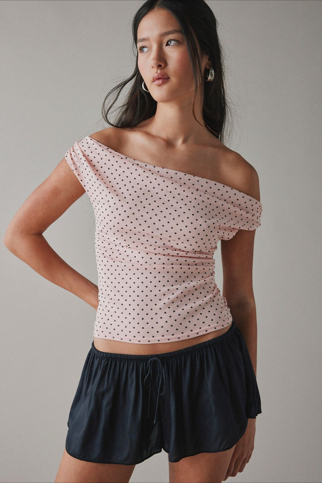 Print One Shoulder Ruched Cropped T-shirt image 6