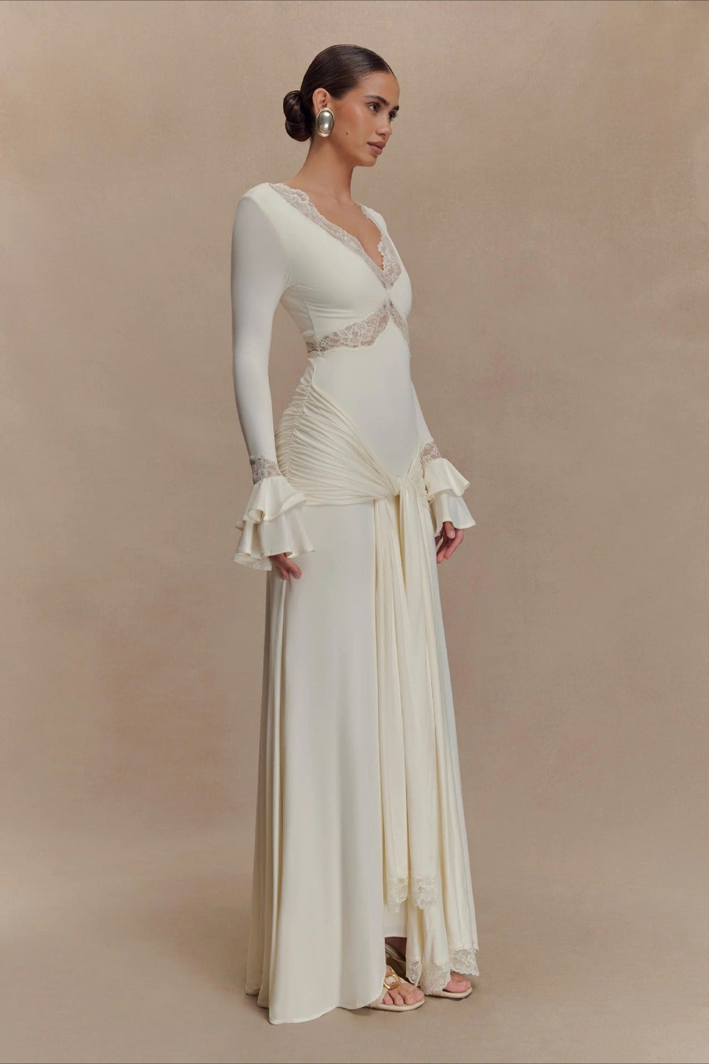 Lace Bodycon Flare Sleeve Maxi Dress image 4