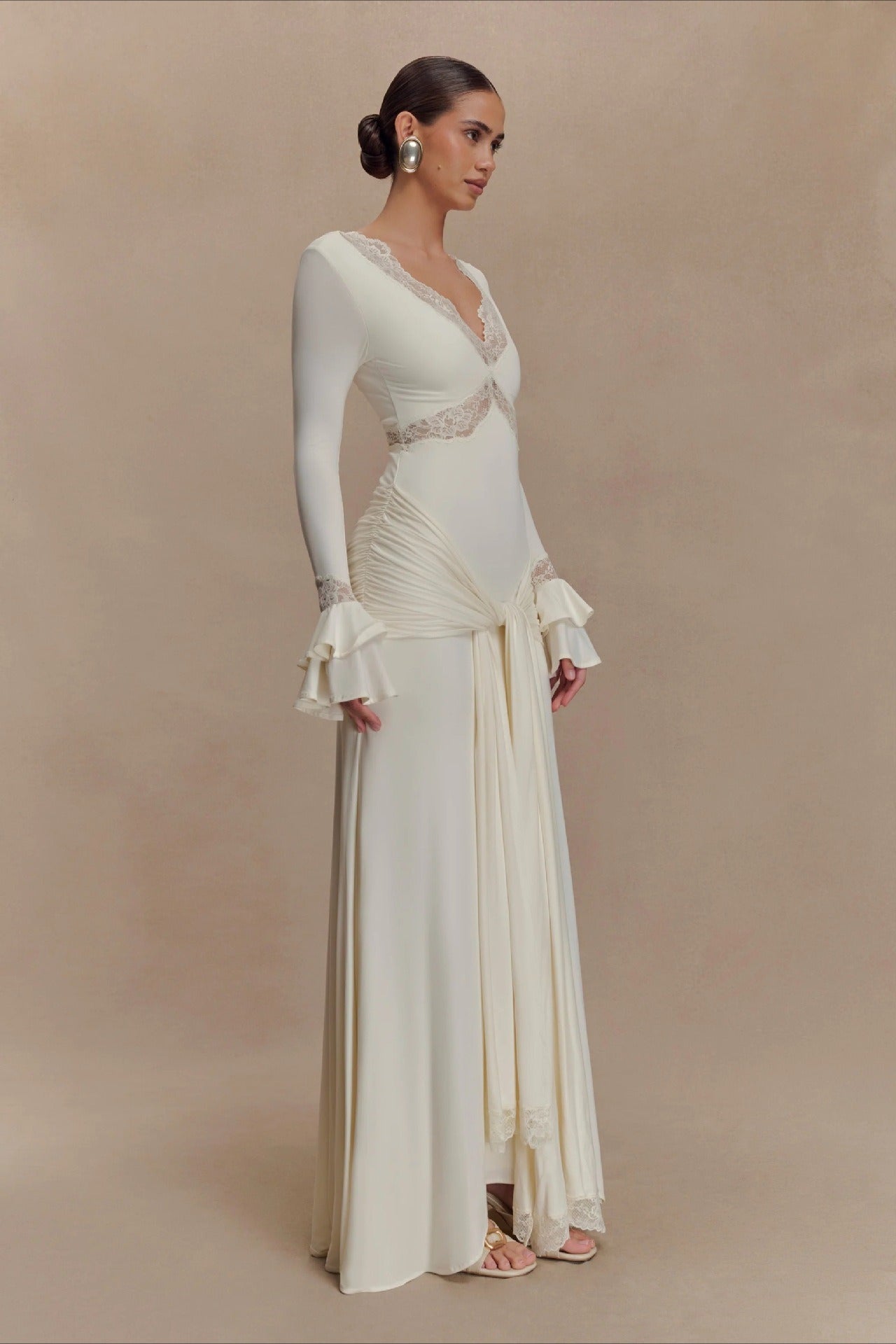 Lace Bodycon Flare Sleeve Maxi Dress image 4