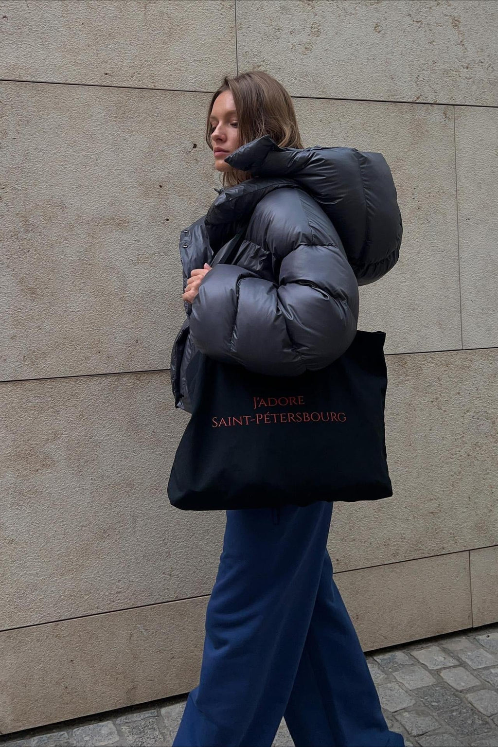 Short Hooded Puffer Jacket image 13