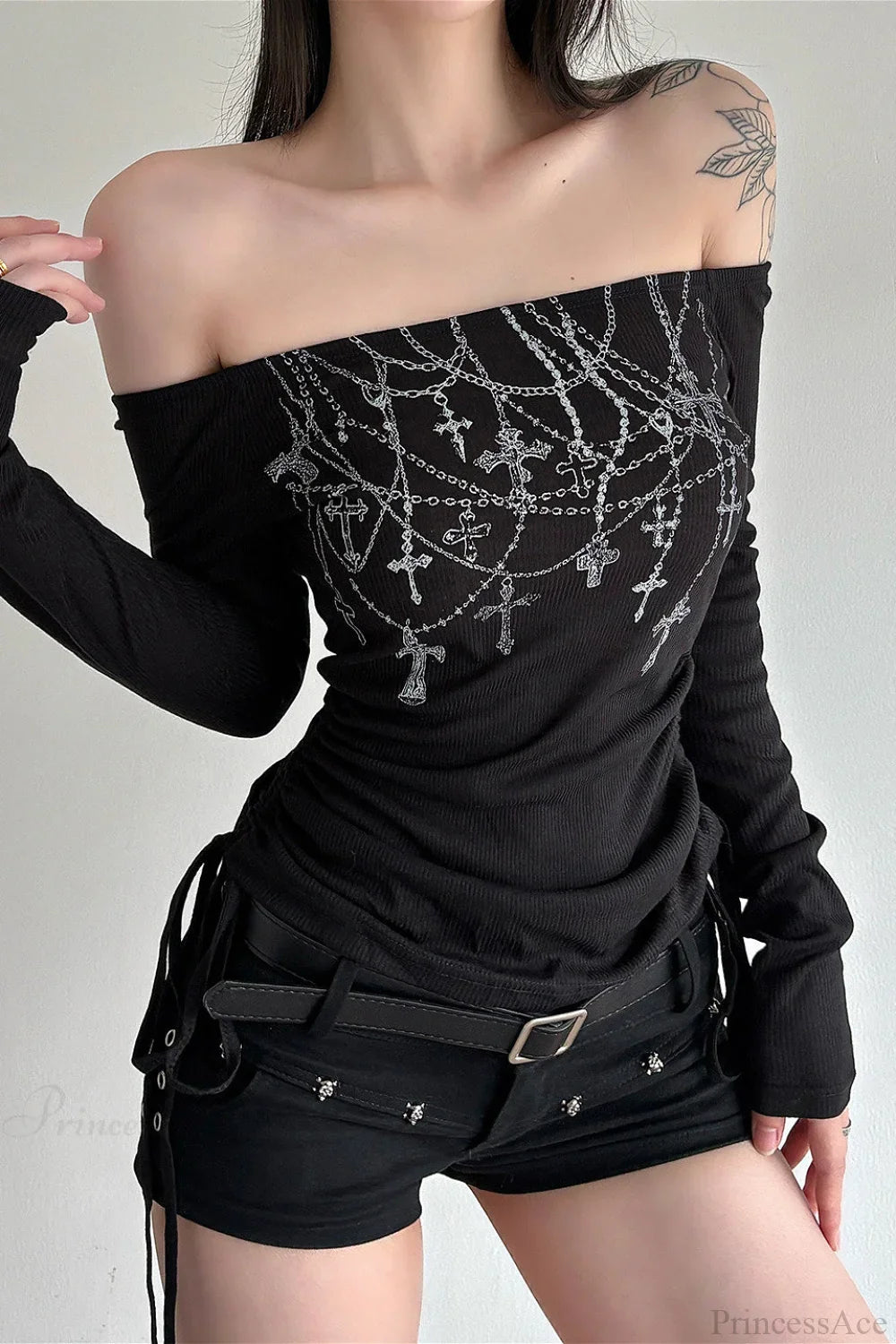 Chain Print Off-Shoulder Long Sleeve Tee image 3