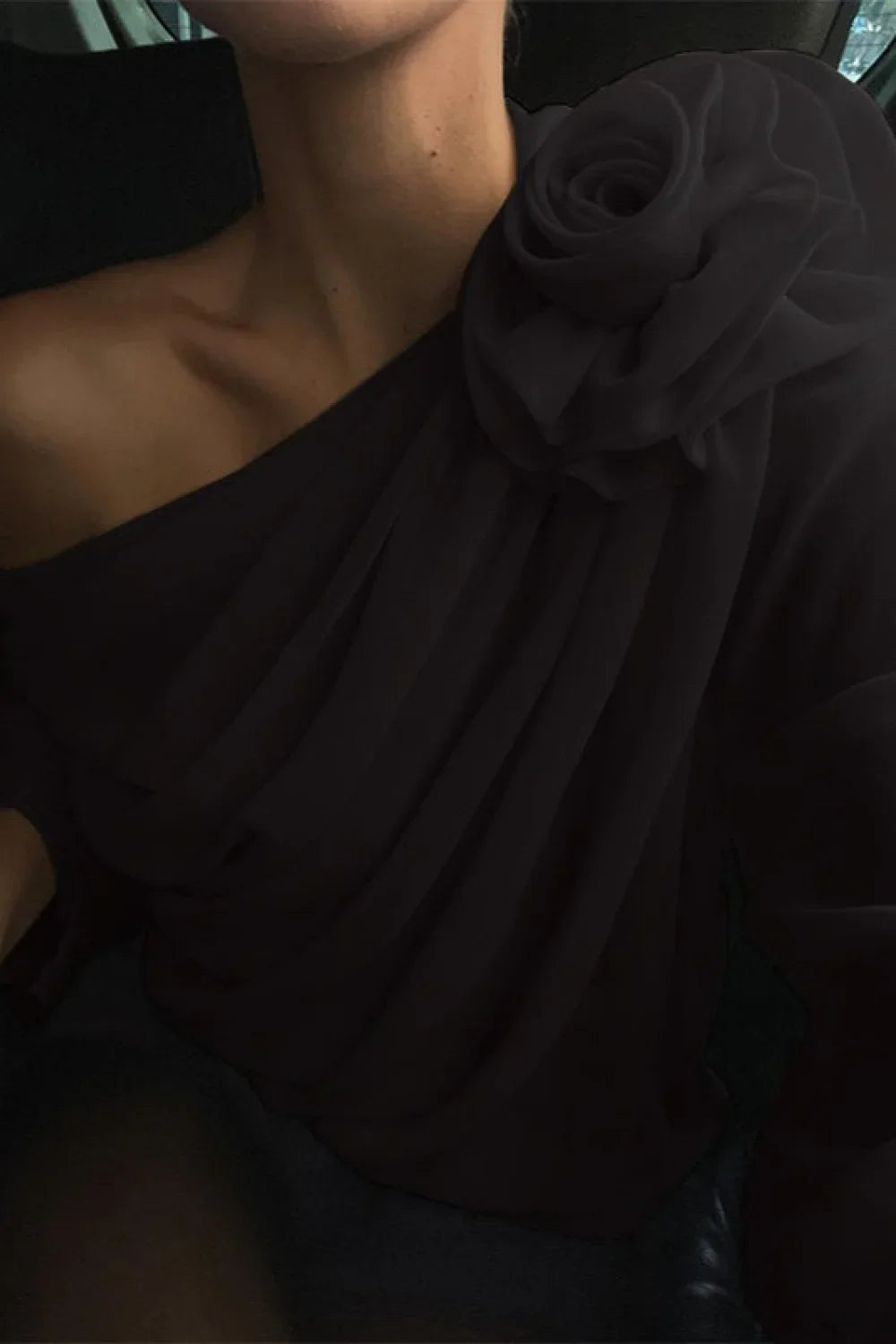 Chiffon Floral Off-the-Shoulder Fitted Blouse image 9