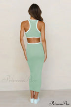 Claudia Elegant Midi Dress image 24