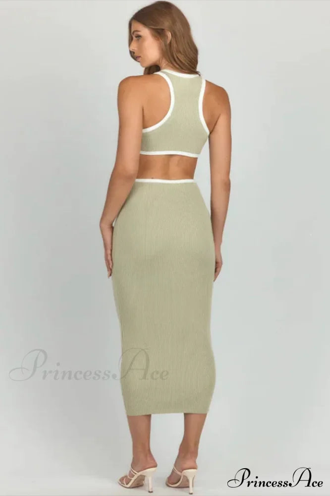 Claudia Elegant Midi Dress image 9