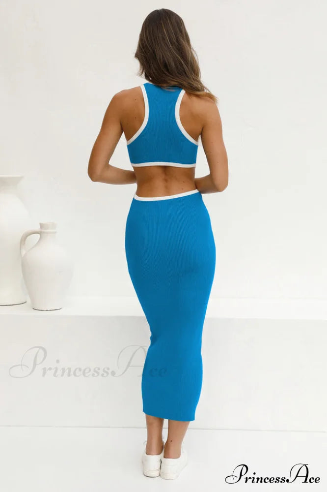 Claudia Elegant Midi Dress image 20