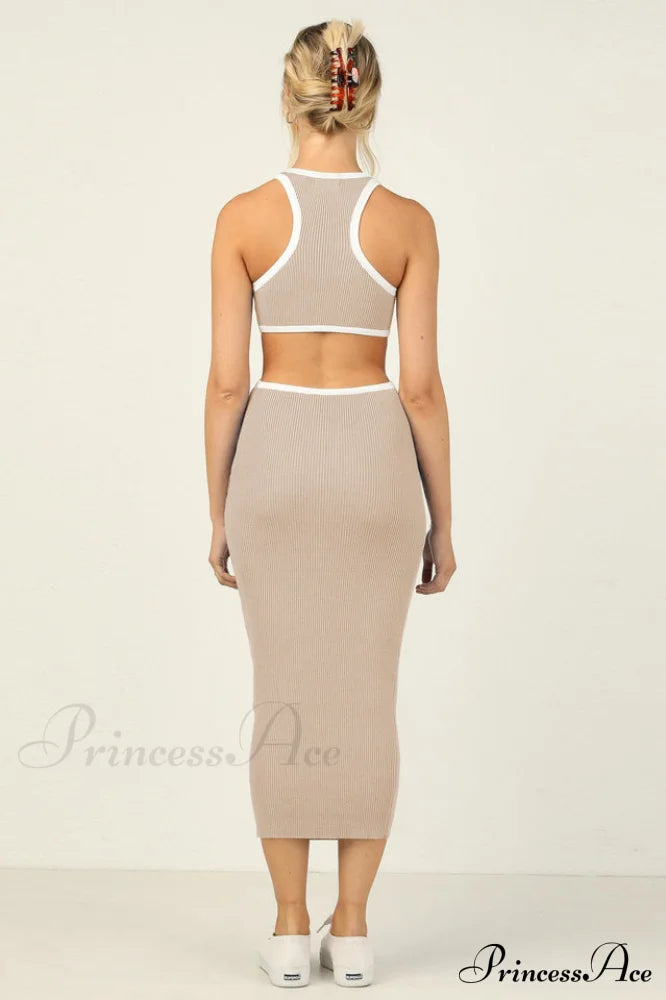 Claudia Elegant Midi Dress image 39