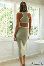 Claudia Elegant Midi Dress image 3