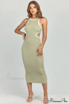 Claudia Elegant Midi Dress image 5