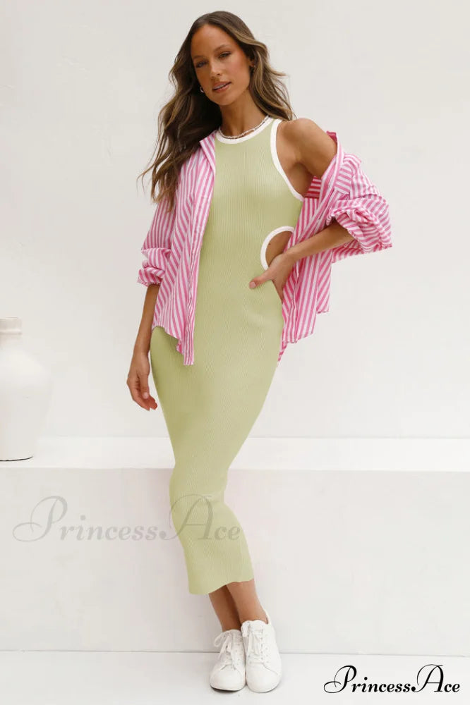Claudia Elegant Midi Dress image 4