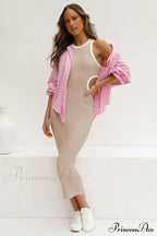 Claudia Elegant Midi Dress image 29