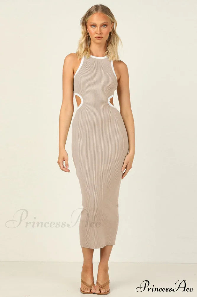 Claudia Elegant Midi Dress image 33