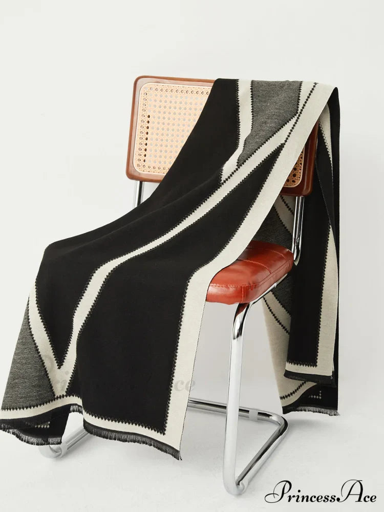 Contrast Color Graceful Geometric Scarf image 6