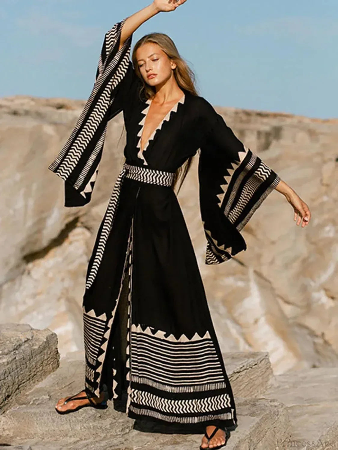 Contrast Color Long Sleeve Bikini Cover Up image 3