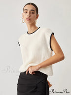 Contrast Trim Graceful Chunky Knit Vest image 1