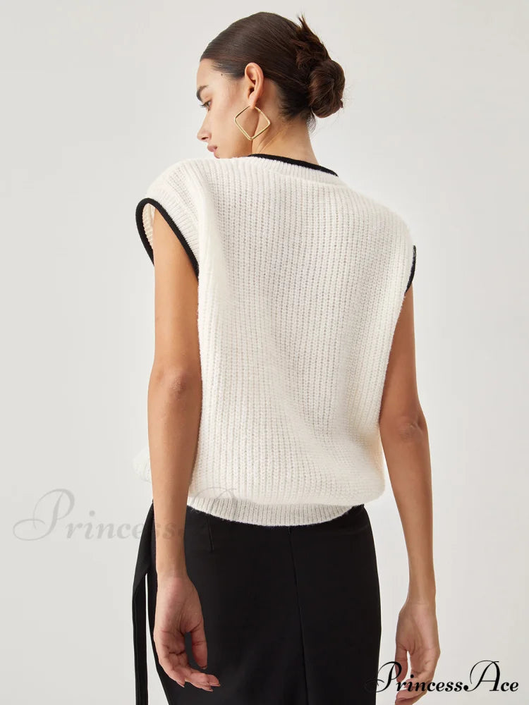 Contrast Trim Graceful Chunky Knit Vest image 6