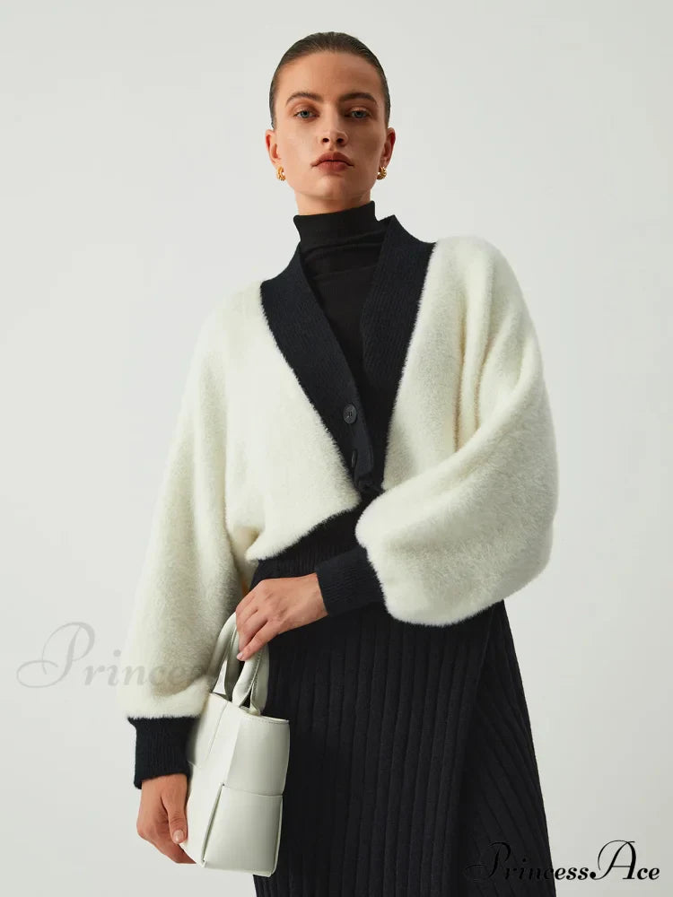 Contrast Trim Graceful Fuzzy Crop Cardigan image 4