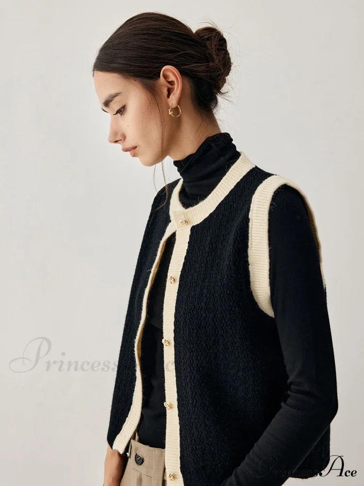 Contrast Trim Graceful Knit Vest image 4