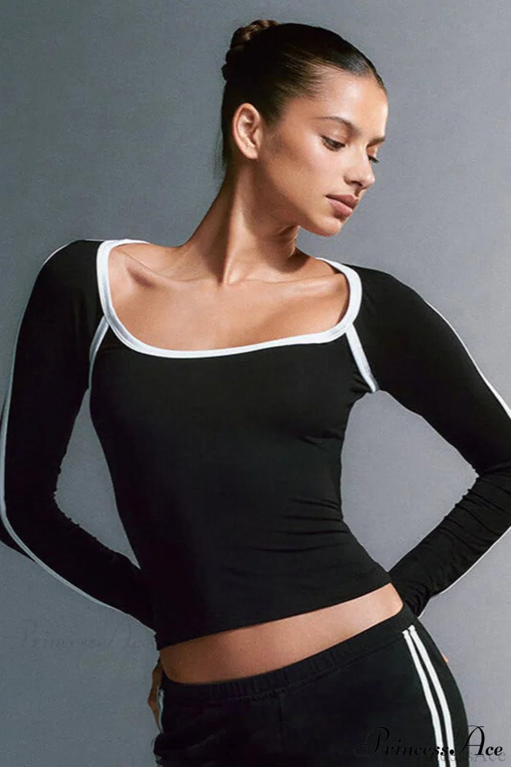 Contrast Trim Square Neck Long Sleeve Tee image 2