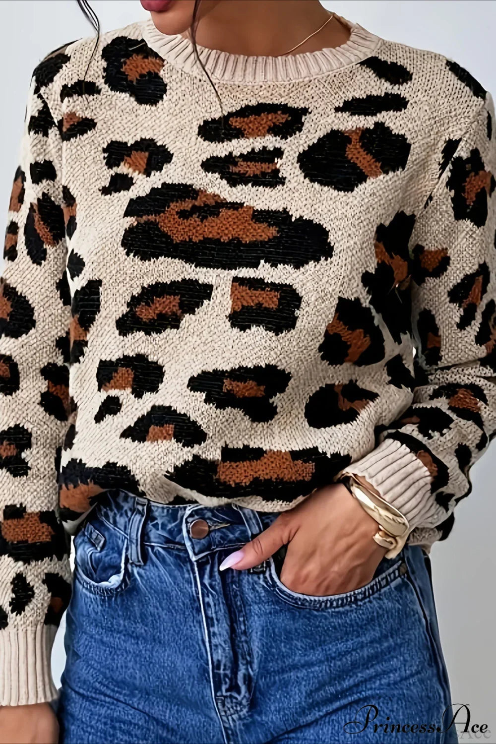 Crew Neck Leopard Pattern Knit Sweater image 2
