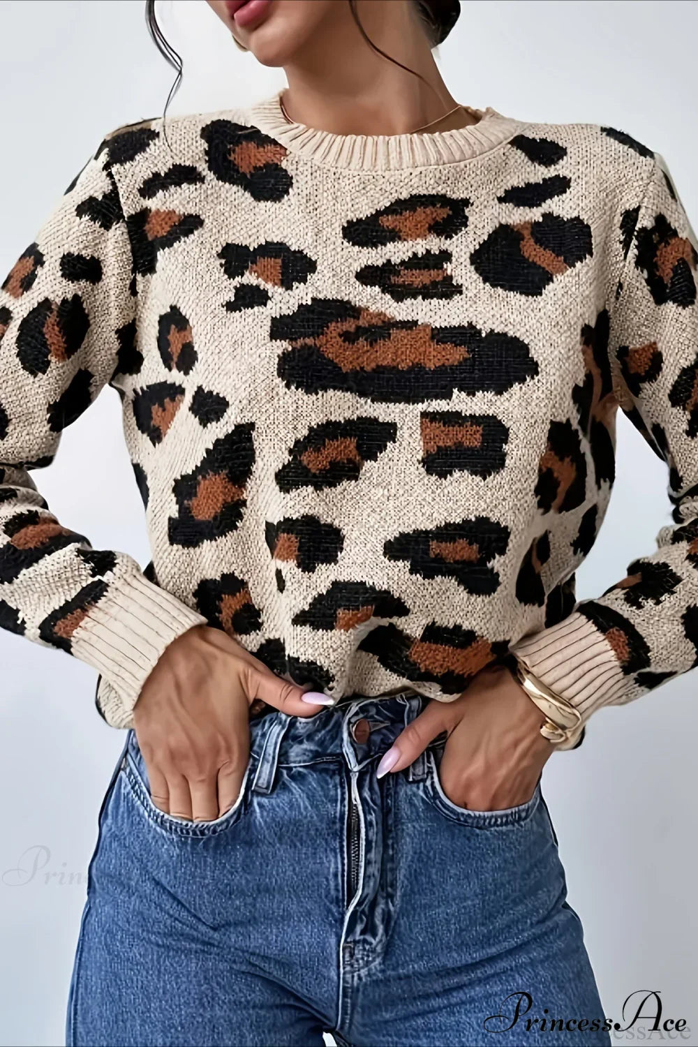 Crew Neck Leopard Pattern Knit Sweater image 1