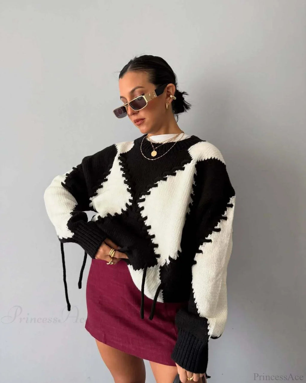 Crew Neck Long Sleeve Contrast Argyle Drawcord Sweater image 7