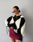 Crew Neck Long Sleeve Contrast Argyle Drawcord Sweater image 7