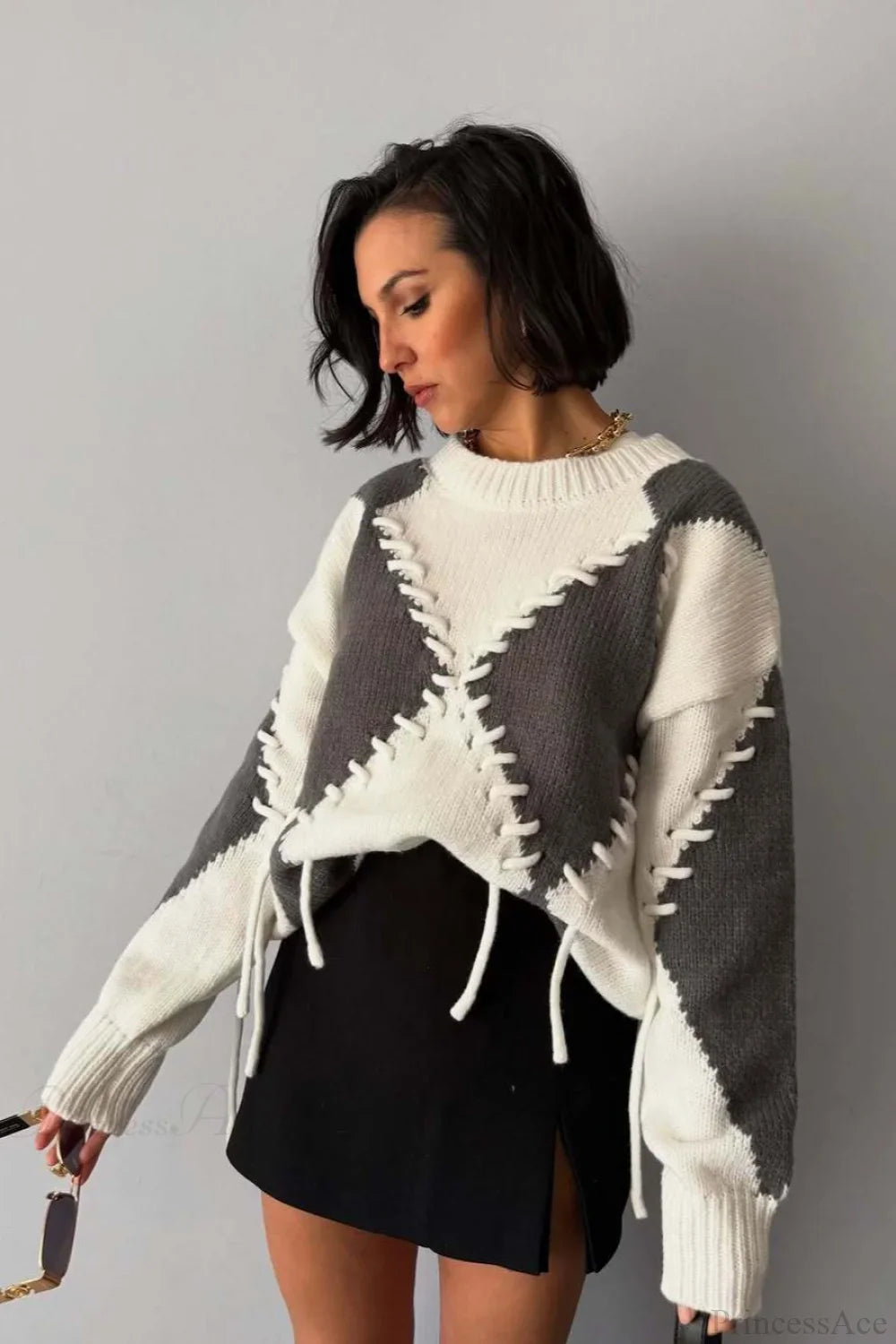 Crew Neck Long Sleeve Contrast Argyle Drawcord Sweater image 1