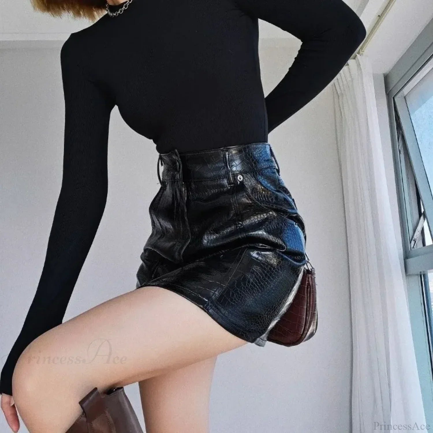 Crocodile Pattern High Waist Skirt image 4