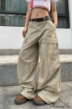 Curved Large Pocket Loose Cargo Pants image 2