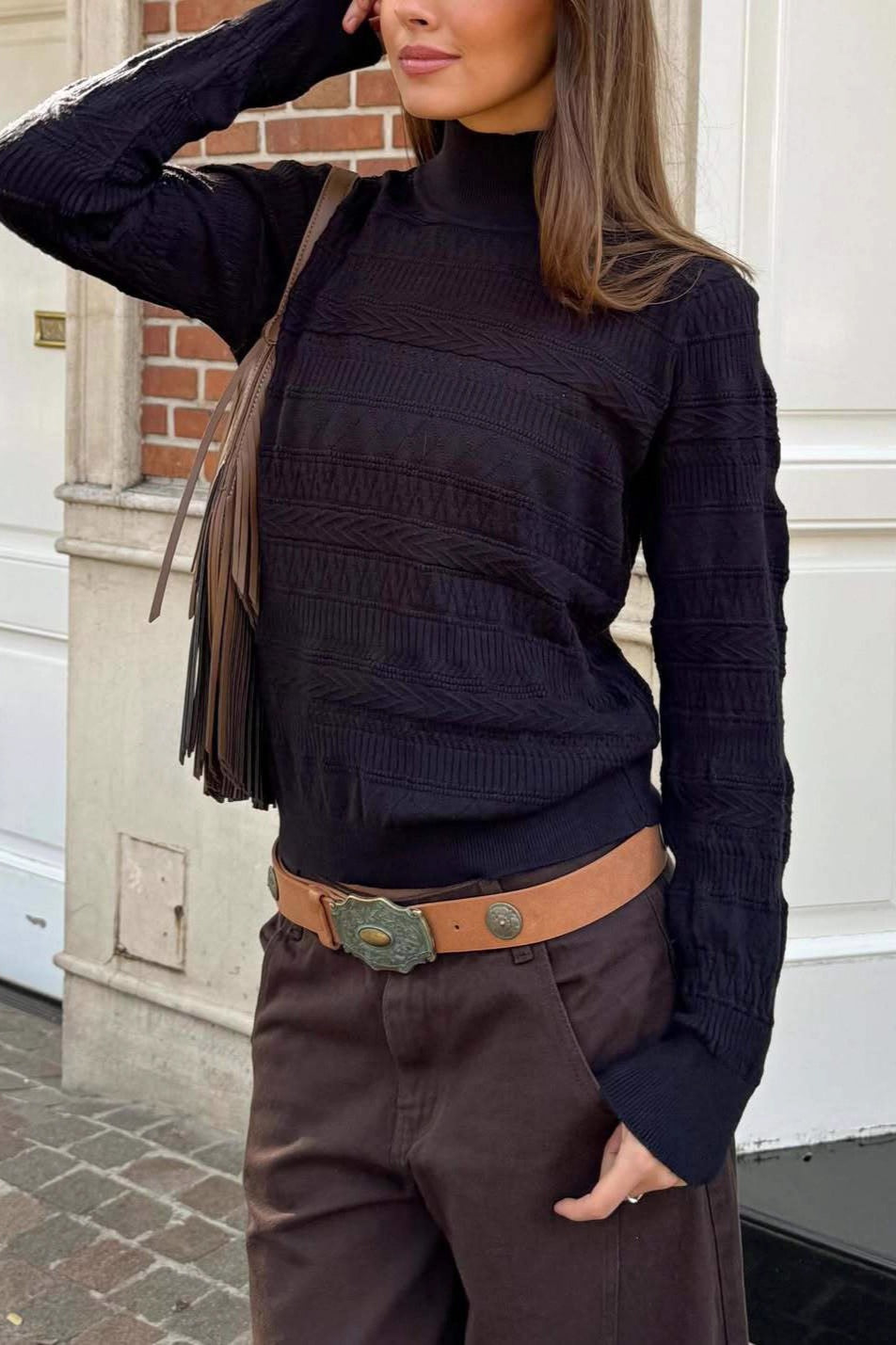 Cable Knit Round Neck Knit Top image 10