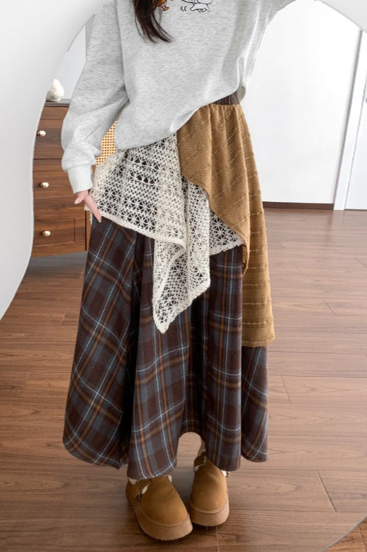 Asymmetric Lace Panel Plaid Skirt image 5