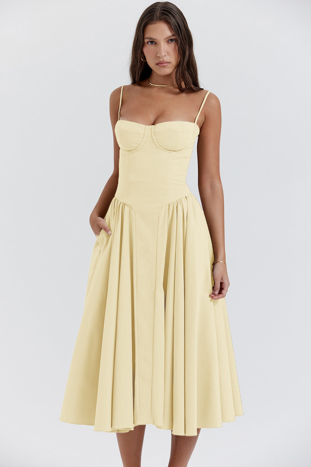 Elegant Vintage Cami Bodycon Midi Dress image 4