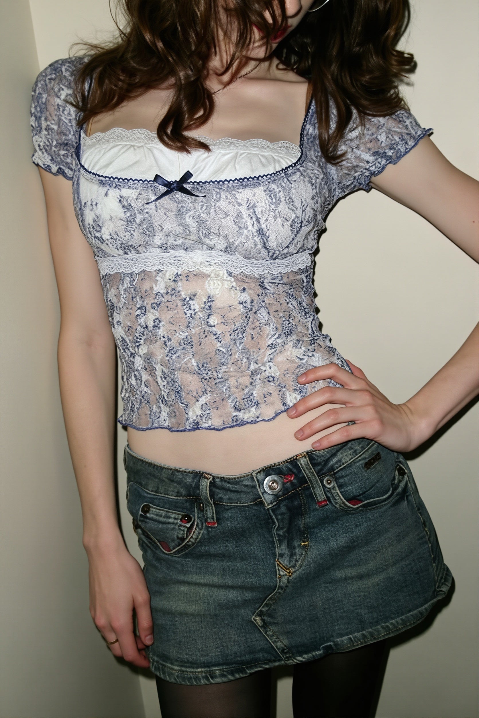 Lace Floral Mesh Fake Two Piece Blouse image 2