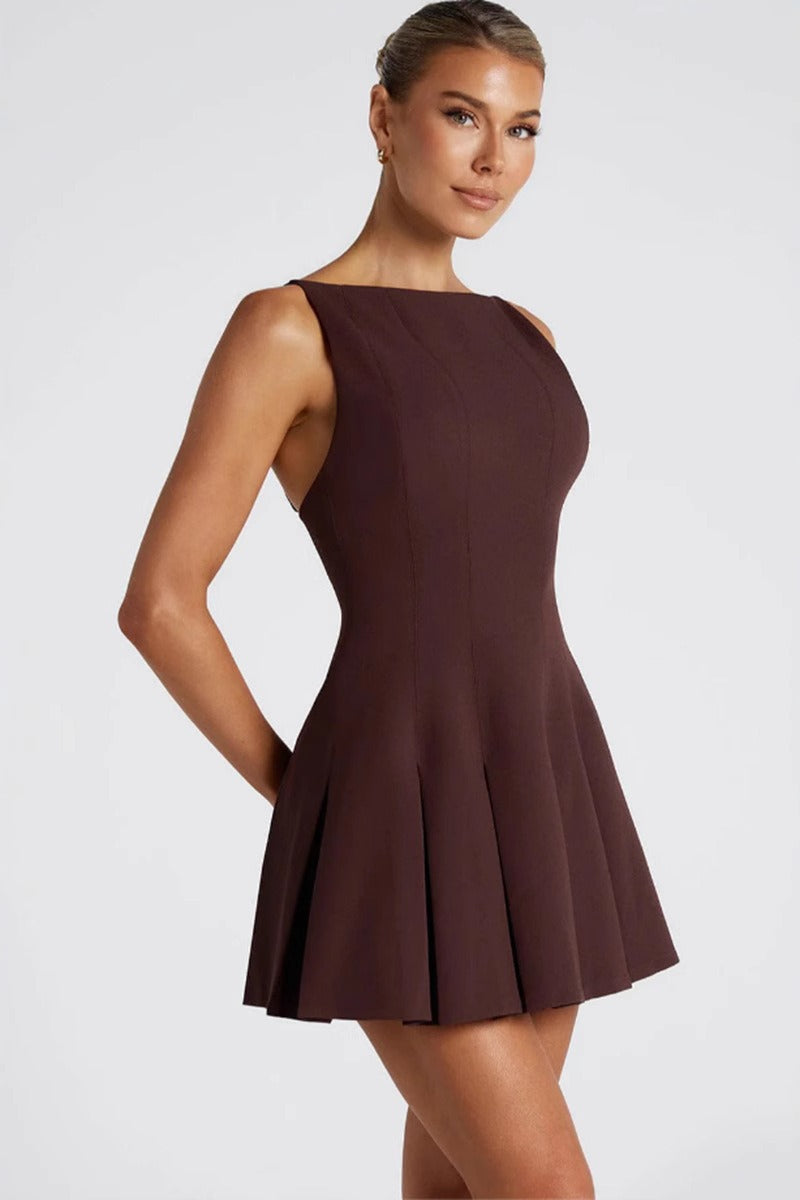 Solid Color Wide Hem Sleeveless Cocktail Dress image 2