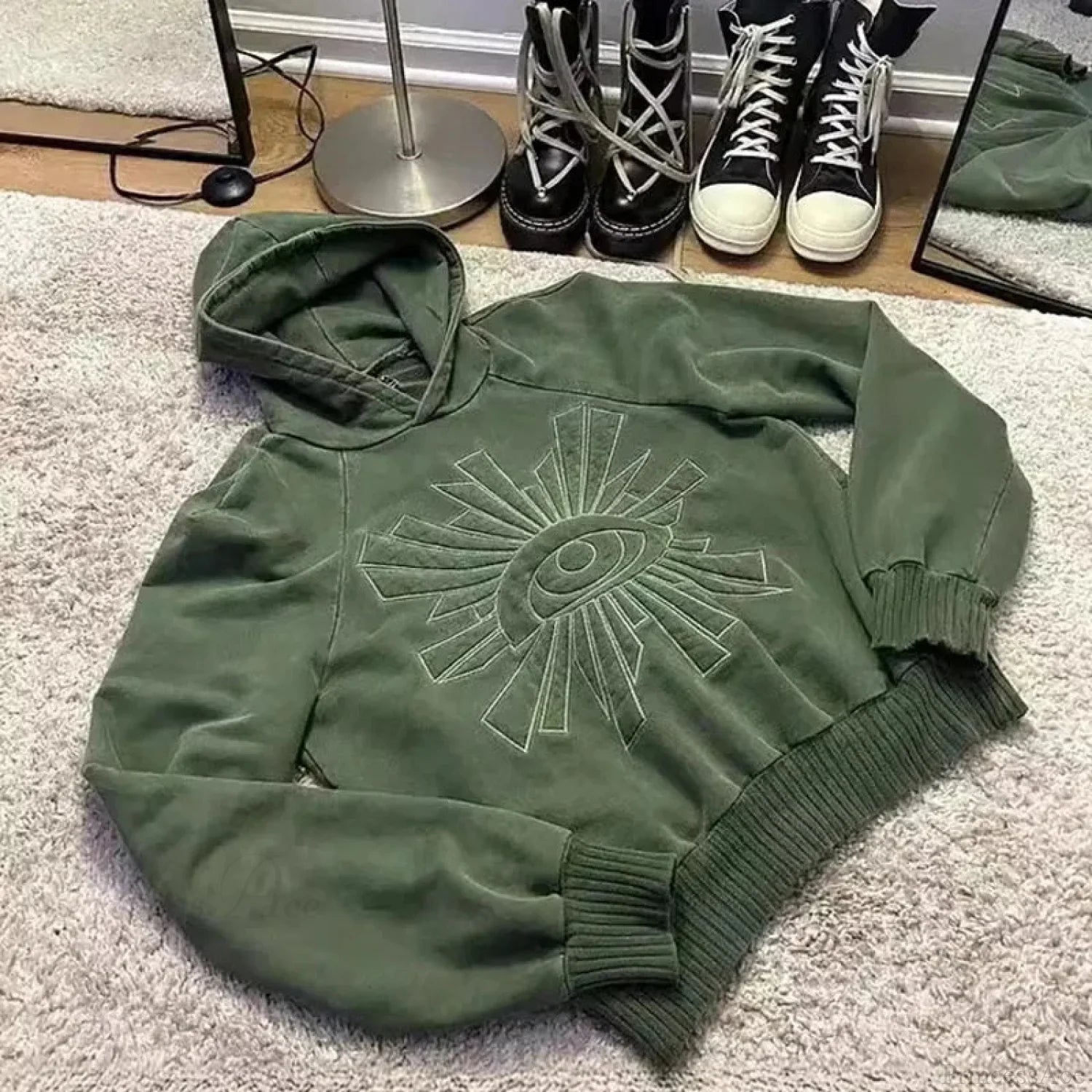 Dark Eye Print Pullover Hoodie image 3