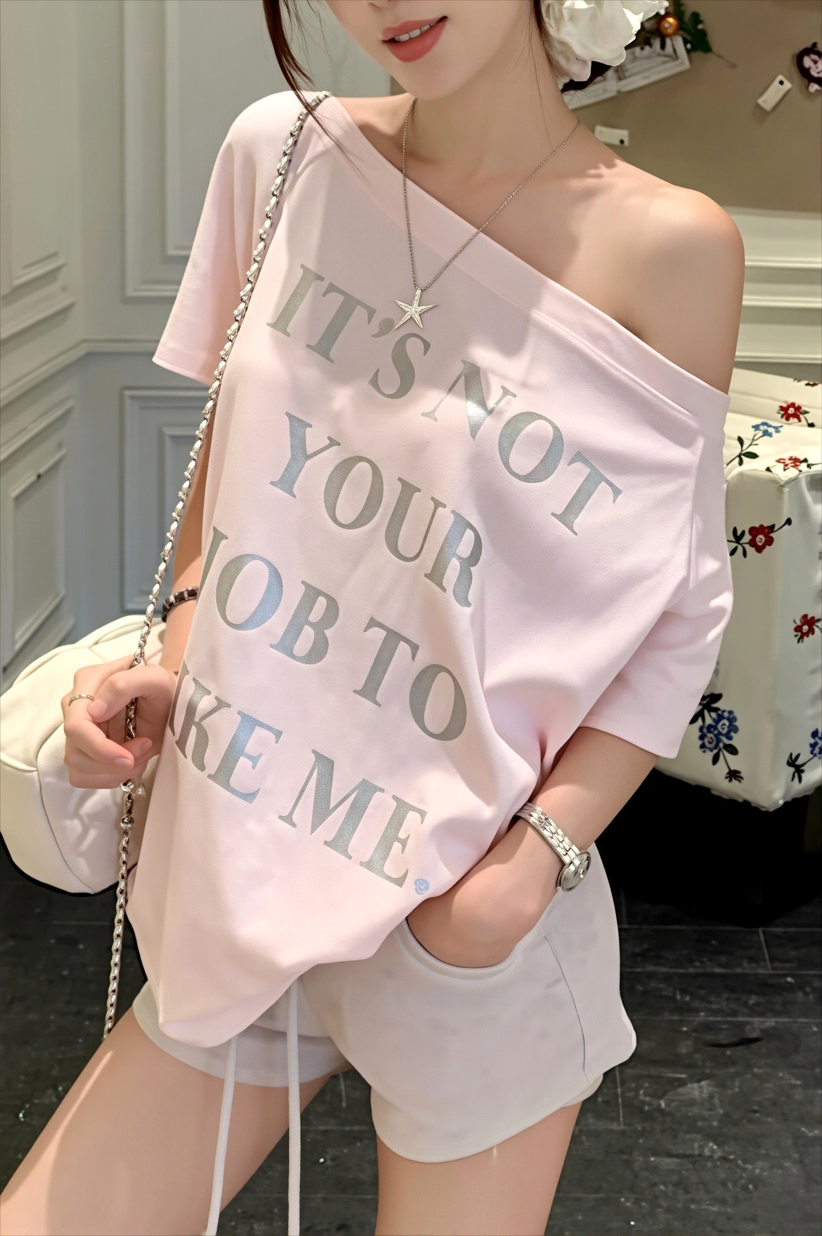 Letter Print Pink Off‑Shoulder T‑shirt image 4